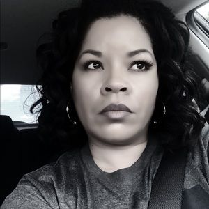 Meet your Posher, Taron